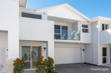 Property photo of 28 Sporing Way Hillarys WA 6025