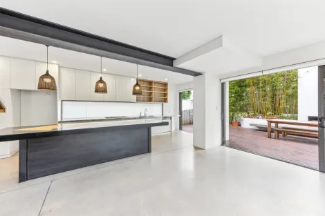 2/5 Warners Ave, North Bondi, NSW 2026