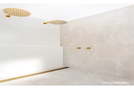 Property photo of 10 Waterview Drive Lammermoor QLD 4703