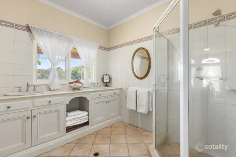 Property photo of 1 Barons Court Greenock SA 5360