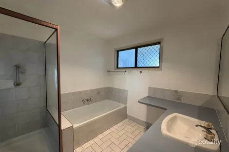 Property photo of 25 Cherry Street Brighton QLD 4017