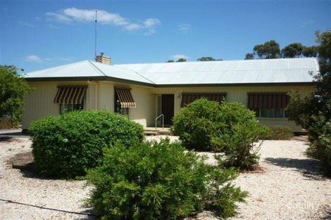 134 Anderson St, Warracknabeal, VIC 3393