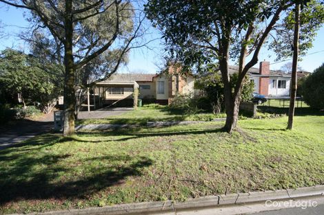 Property photo of 2/13 Holland Road Ringwood East VIC 3135