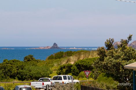 Property photo of 10 Mills Court Smiths Beach VIC 3922