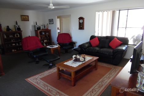 Property photo of 4 Ringtail Way Urangan QLD 4655