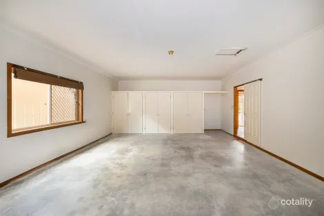 Property photo of 17 Parkview Place Bridgeman Downs QLD 4035