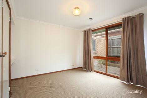 Property photo of 4/21-23 Gilsland Road Murrumbeena VIC 3163