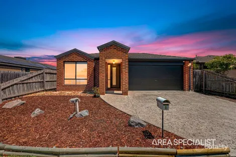 Property photo of 8 David Street Pakenham VIC 3810