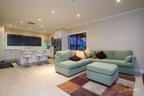 Property photo of 3 Mangrove Close Bundoora VIC 3083