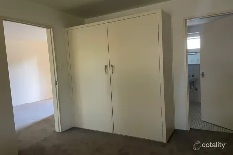 Property photo of 4/37 Weeroona Road Murrumbeena VIC 3163