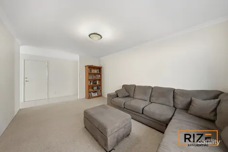Property photo of 11 Georgia Street Hocking WA 6065