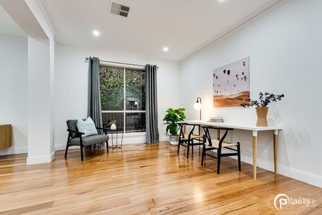 Property photo of 12 Emerson Court Berwick VIC 3806