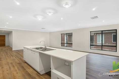 Property photo of 8 Dorrigo Way Wollert VIC 3750
