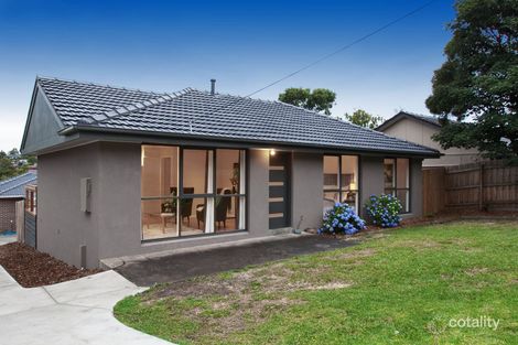 9 Sheldon Ave, Mooroolbark, VIC 3138