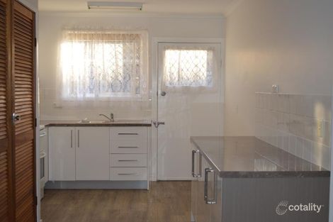 2/363 Margaret St, Newtown, QLD 4350