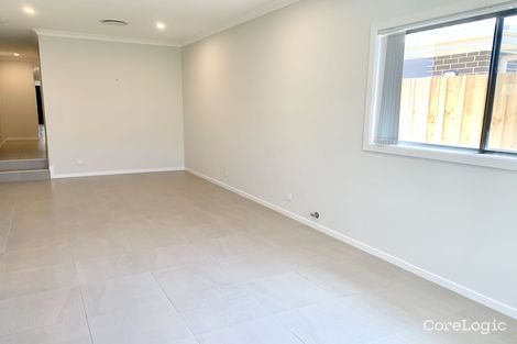 Property photo of 15 Longmeadow Parkway Box Hill NSW 2765