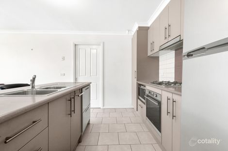 Property photo of 2/86 Conquest Drive Werribee VIC 3030