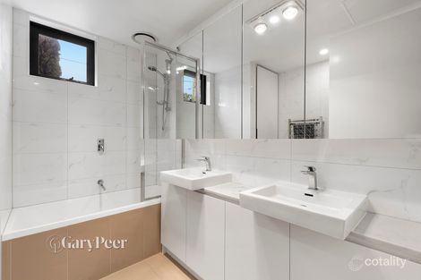 Property photo of 6/2 Denman Avenue St Kilda East VIC 3183
