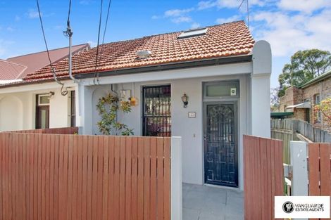 Property photo of 33 Sutherland Street St Peters NSW 2044