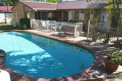 Property photo of 10 Adaminaby Drive Helensvale QLD 4212