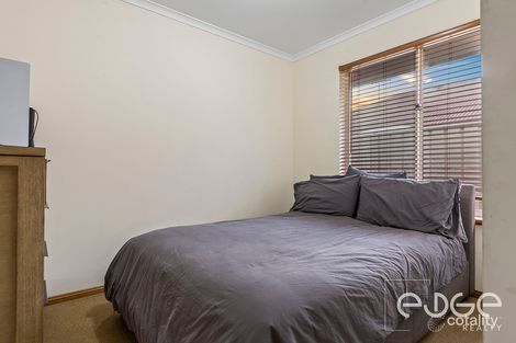 Property photo of 14 Graeber Road Smithfield SA 5114