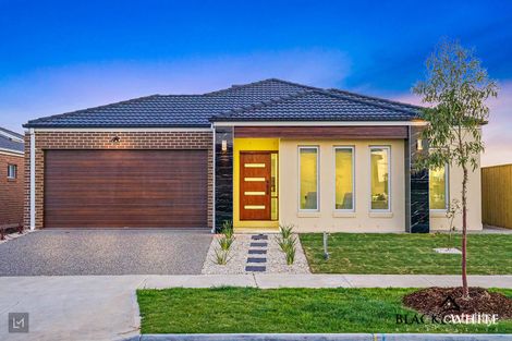 Property photo of 5 Lismore Road Point Cook VIC 3030