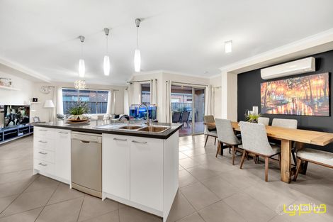 Property photo of 27 Mickleham Drive Cranbourne North VIC 3977