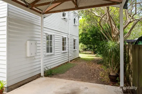 Property photo of 40 Gower Street Toowong QLD 4066
