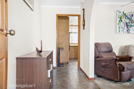 Property photo of 8 Charinga Drive Werribee VIC 3030