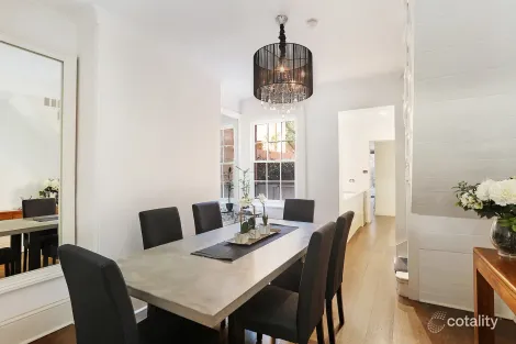 Property photo of 32 Kent Street Millers Point NSW 2000