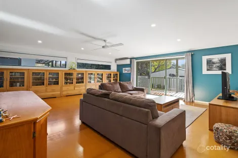 Property photo of 184 Surf Parade Inverloch VIC 3996