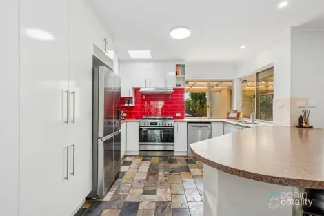 Property photo of 12 Alfonso Drive Hallett Cove SA 5158