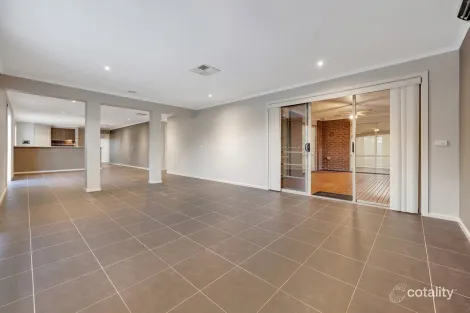 Property photo of 5 Vaughan Chase Wyndham Vale VIC 3024