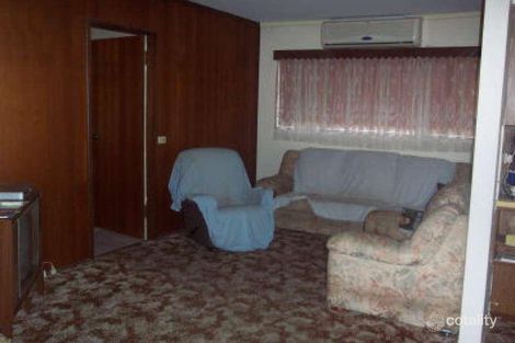 Property photo of 18 Seawind Terrace Berkeley Vale NSW 2261