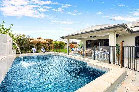 Property photo of 5 Ashmore Crescent Burdell QLD 4818