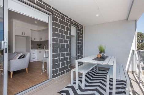 Property photo of 1/2 Foyle Road Bayswater WA 6053