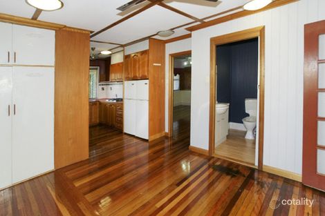 Property photo of 2 Redbank Road Redcliffe QLD 4020