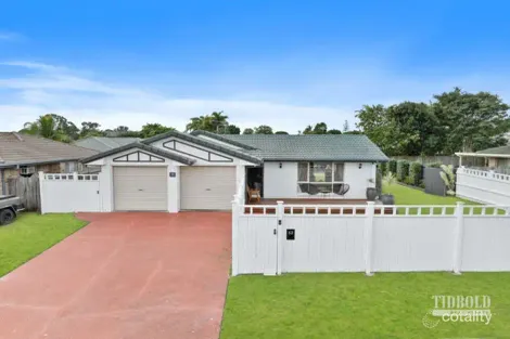 52 Poinciana Ave, Victoria Point, QLD 4165