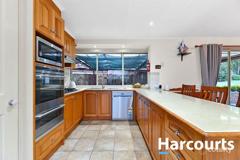 Property photo of 3 Kauri Court Hampton Park VIC 3976