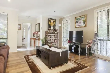 Property photo of 6/79 Strathavan Drive Berwick VIC 3806