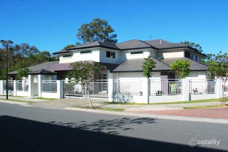 8 Meridien Ave, Varsity Lakes, QLD 4227