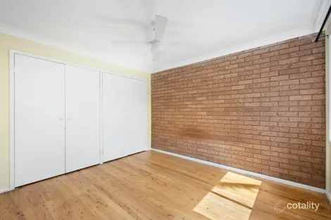 Property photo of 29 Campbell Close Minto NSW 2566