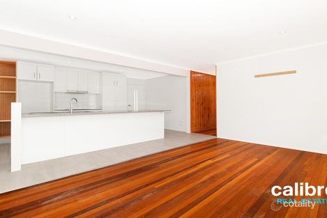 Property photo of 66 Fort Road Oxley QLD 4075