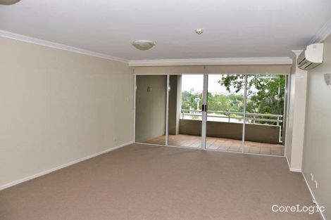 Property photo of 2/180 Swann Road Taringa QLD 4068
