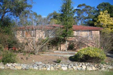 15 Florey Cres, Springwood, NSW 2777