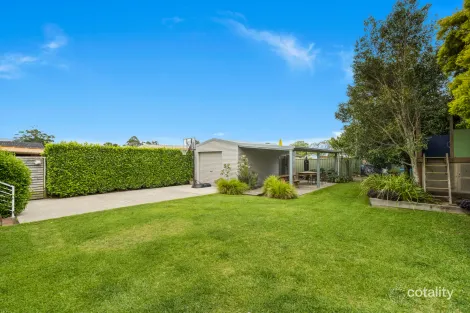 Property photo of 8 Polock Crescent Albion Park NSW 2527