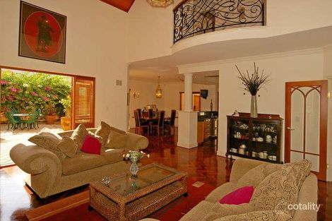Property photo of 28 Jasmine Avenue Subiaco WA 6008