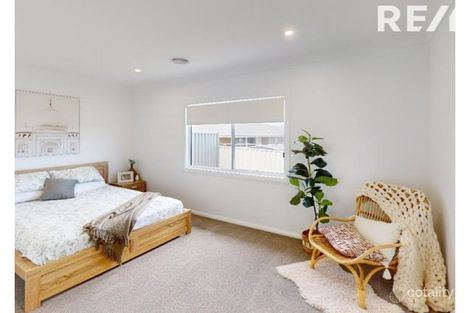 Property photo of 16 Hayes Crescent Junee NSW 2663