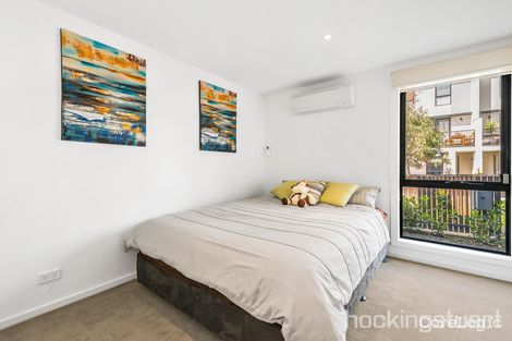 Property photo of 59 Central Park Walk Cheltenham VIC 3192
