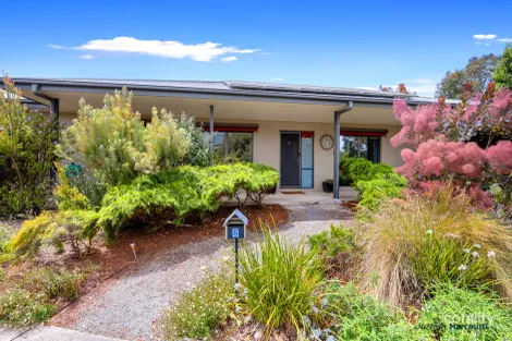 Property photo of 6 Manser Rise Alexandra VIC 3714
